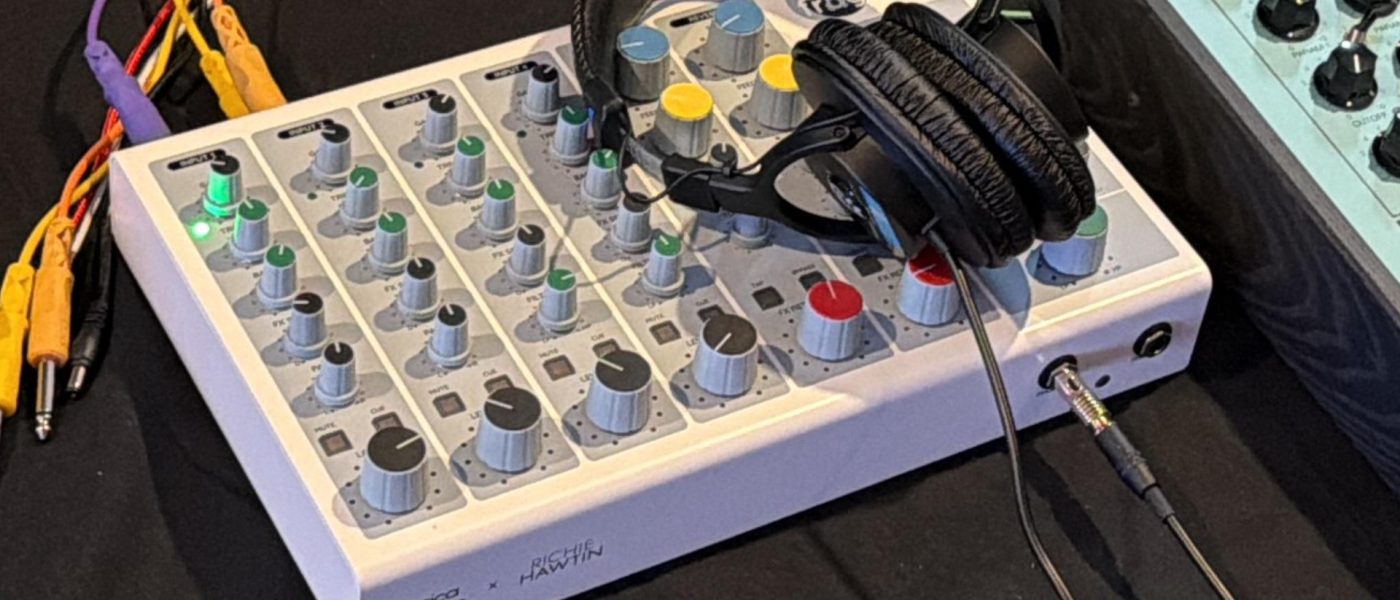 Erica Synths Bullfrog Mix Unveils Six-Channel Performance Mixer