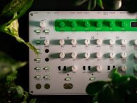 Nyström Hum 2: Experimental Synth with Touch Pads & Sensors