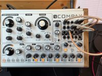 Majella Compax: Compact West Coast Analog Synth Hands-On