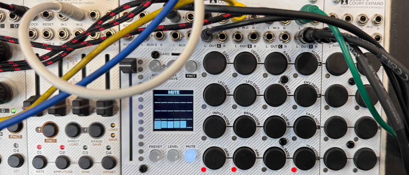 Shakmat Queen’s Court: Analog Stereo Matrix Mixer with Digital Recall